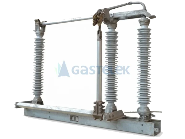Cuchilla tripolar TTR 115 kV 2000 A